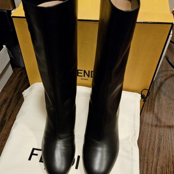 FENDI Karligraphy- Black Leather Boots 37 - Picture 2 of 9